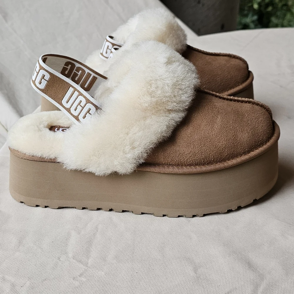 UGG - FUNKETTE PLATFORM - Chesnut - US 10 - BNIB - Picture 4 of 8